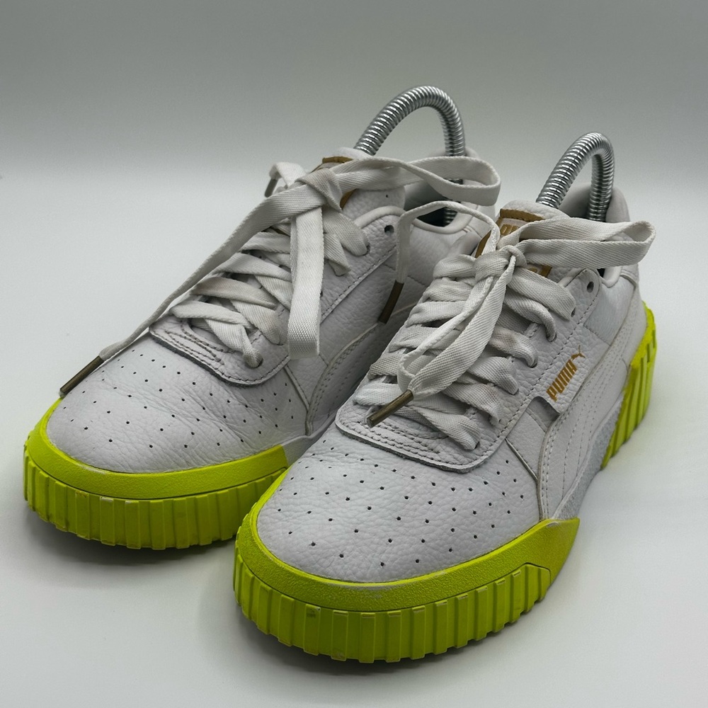 Puma Carina Leather Neon Yellow Sole - Picture 2 of 6